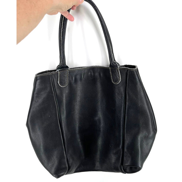 J.P. Mattie Handbags - J.P. & Mattie Large Black Leather Tote Bag